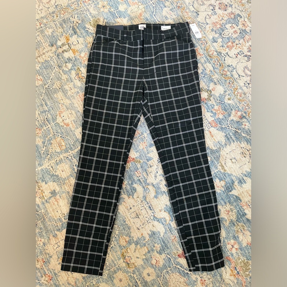 Women’s Gap Skinny Pant